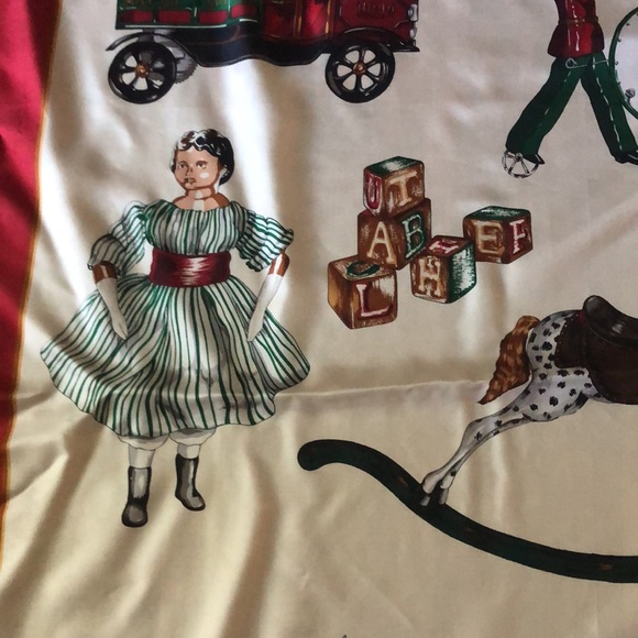 VTG Echo Christmas Ornament Print Festive & Gorgeous. 100% Silk - Picture 6 of 16